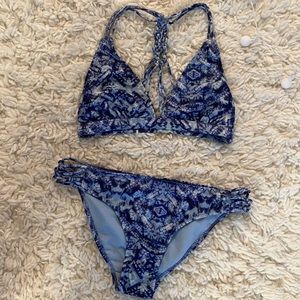 Aeropostale size small bikini top & bottom
